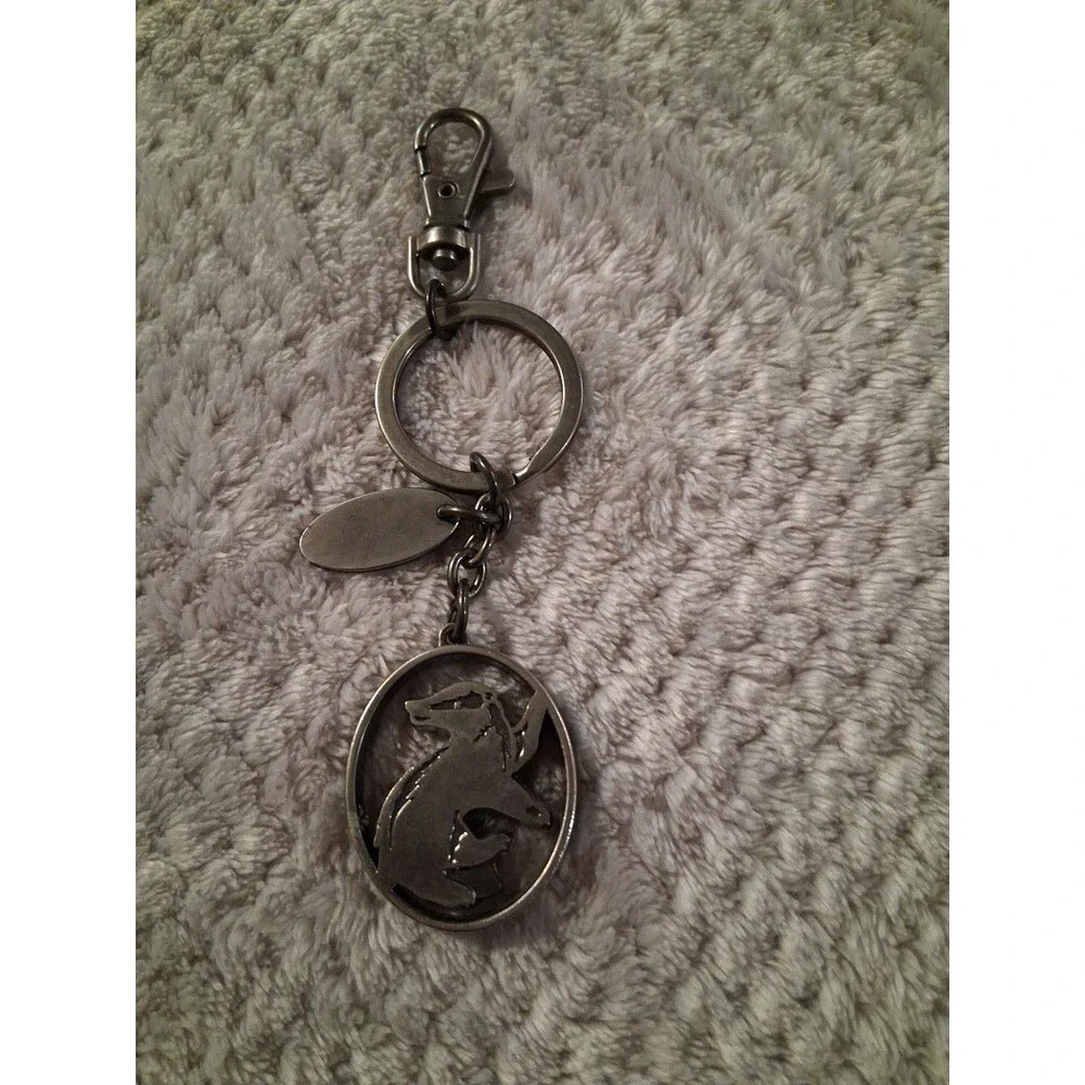 Harry Potter Hufflepuff Keychain  Silvertone Metal Keyring Bag Clip Gift Present